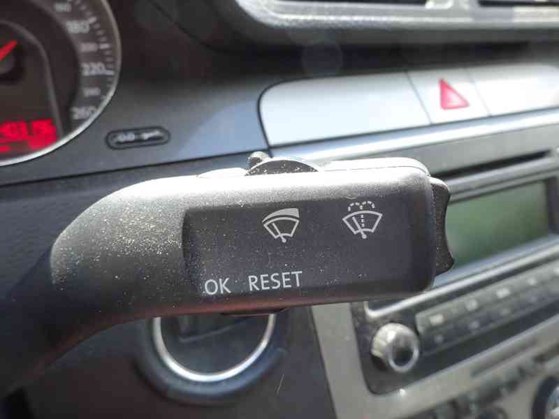 VW Passat 1.6i r.v.2005 stk:5/2028  - foto 9