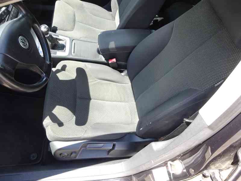 VW Passat 1.6i r.v.2005 stk:5/2028  - foto 13