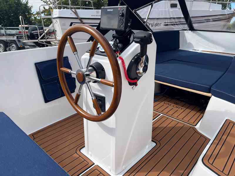 Valory 490 Premium r.v.2022 + motor + vlek - POUŽITÁ - foto 6