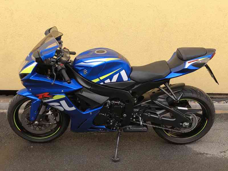 Suzuki GSX-R 600 - 1.majitel  - foto 4