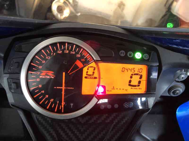 Suzuki GSX-R 600 - 1.majitel  - foto 8