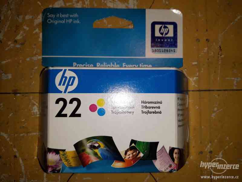HP 22 - original barevná cartridge - foto 1