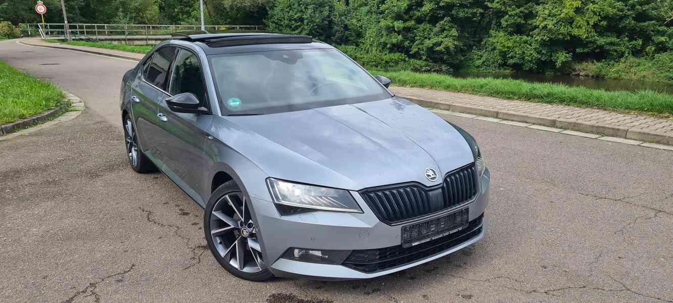 ŠKODA SUPERB 3 SPORTLINE 140KW DSG WEBASTO PANO FULL ASIST - foto 2