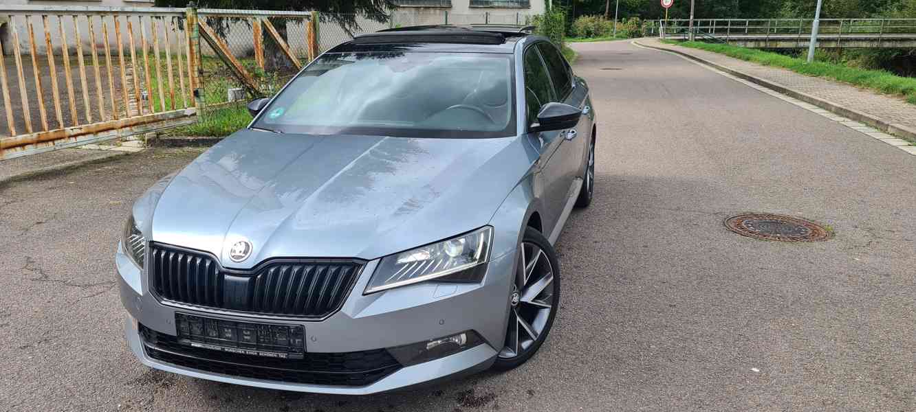 ŠKODA SUPERB 3 SPORTLINE 140KW DSG WEBASTO PANO FULL ASIST - foto 3