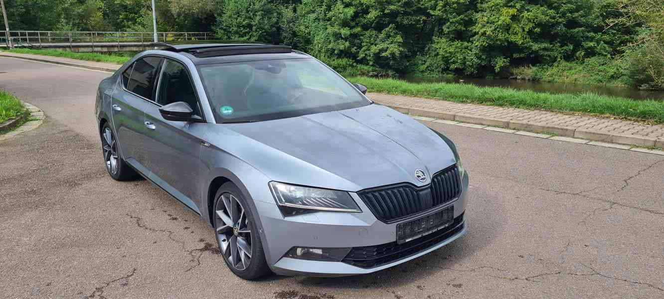 ŠKODA SUPERB 3 SPORTLINE 140KW DSG WEBASTO PANO FULL ASIST - foto 4