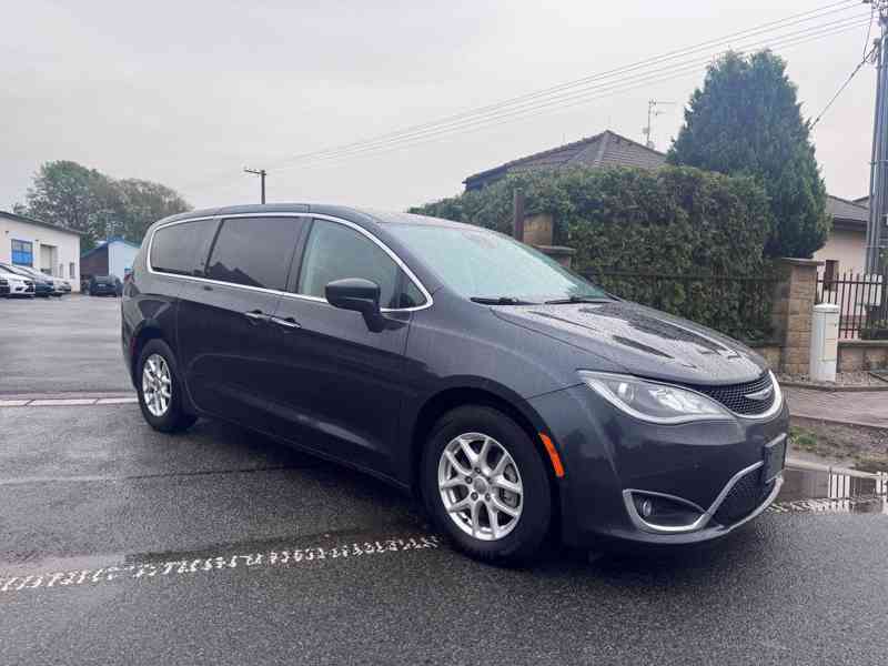 Chrysler Pacifica 3,6 Radar Adaptemp L-Plus Látka 2020 - foto 1