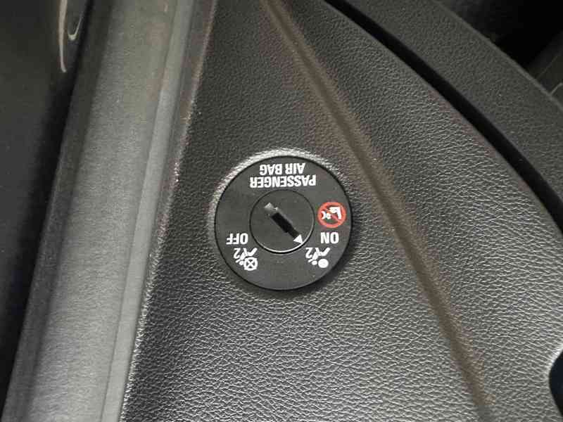 Opel Meriva 1.3 CDTI 70kW 1Maj/Tempomat - foto 24