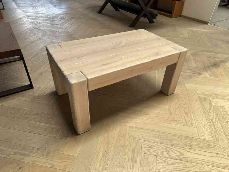 Masivní konferenční dubový stolek - 1200x720 mm - foto 3