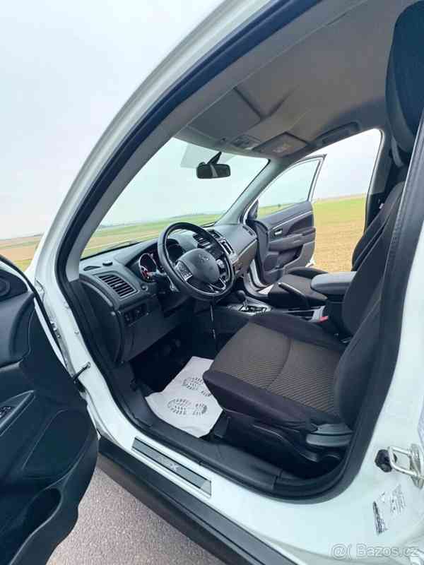 Mitsubishi ASX 2,0 INVITE CVT - foto 5