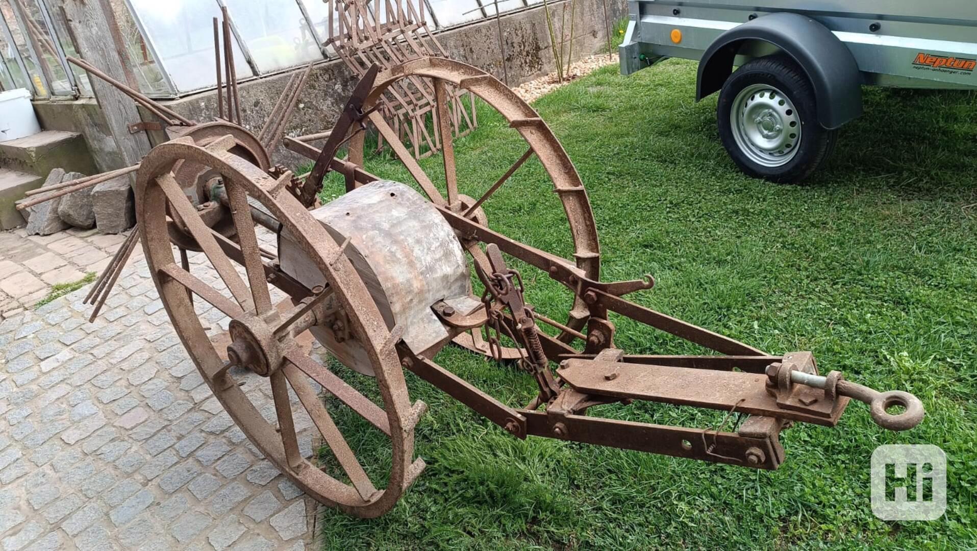 Vyorávač brambor - čert - foto 1