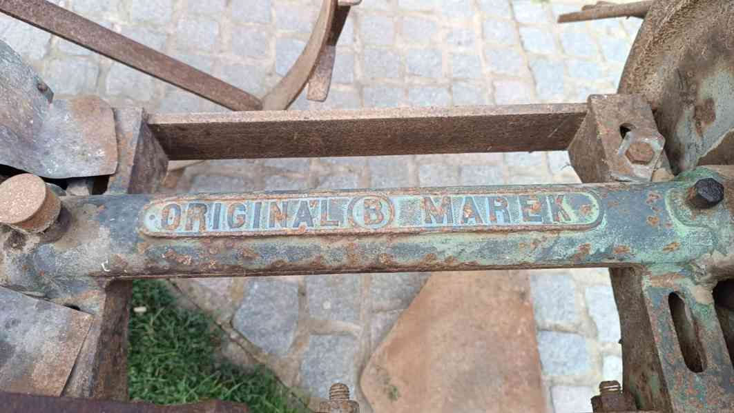 Vyorávač brambor - čert - foto 3