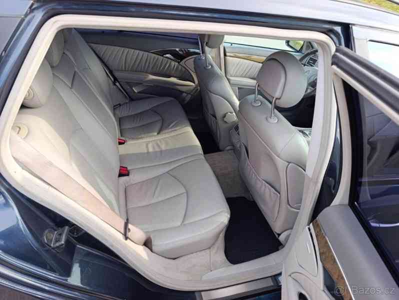 Mercedes-Benz Třídy E ve výbavě Avangarde - foto 16