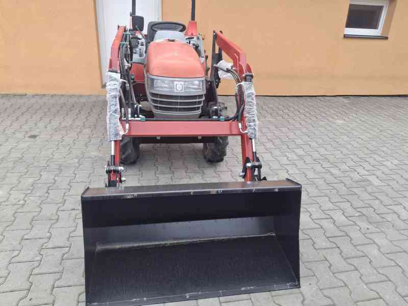 Malotraktor Yanmar AF17 s nakladačem 17 HP, 4x4 - foto 7