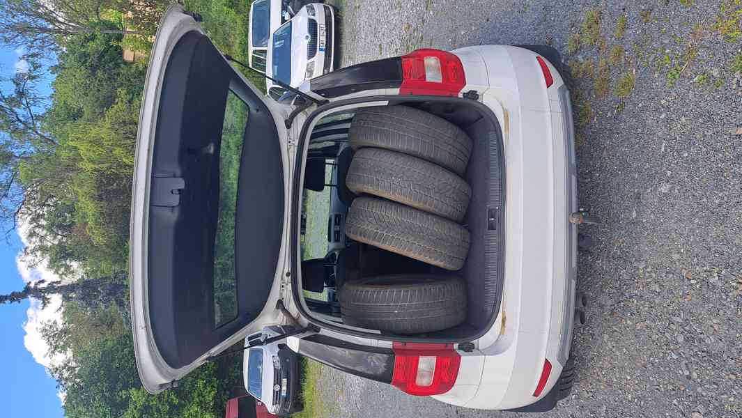 Škoda Yeti kombi 2.0 TDI 4x4 (2.) - foto 6