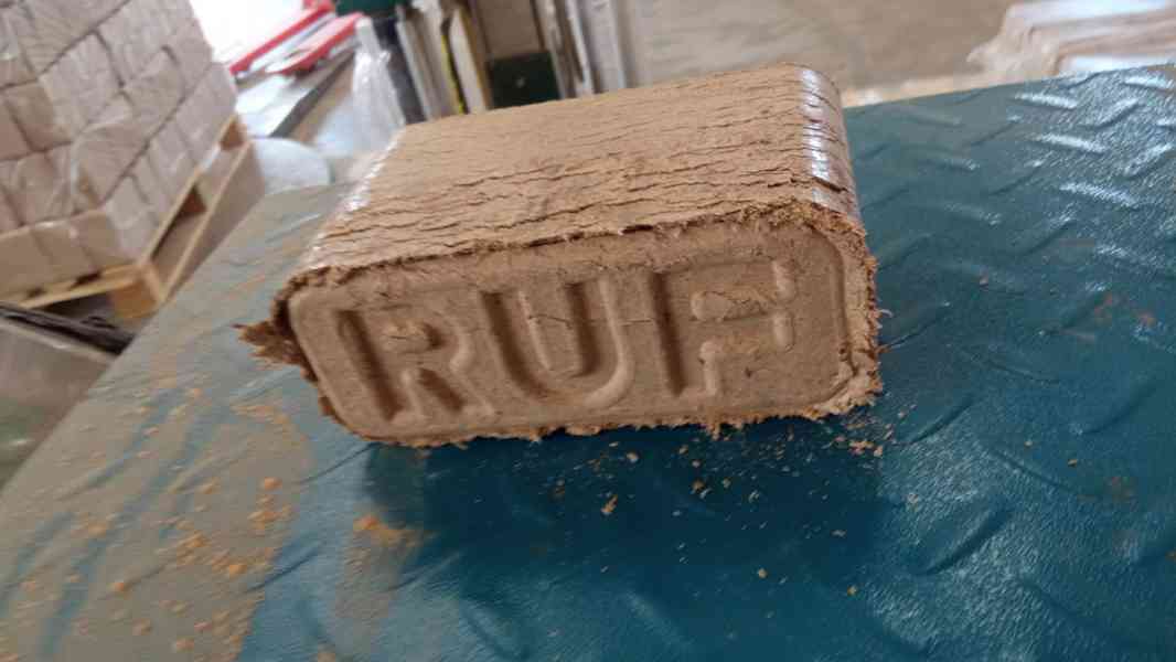 Dřevěné brikety RUF - foto 3
