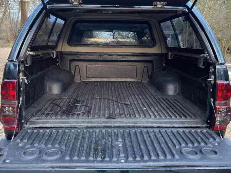 Toyota Hilux Life 2.5 D-4D 106kw - foto 15