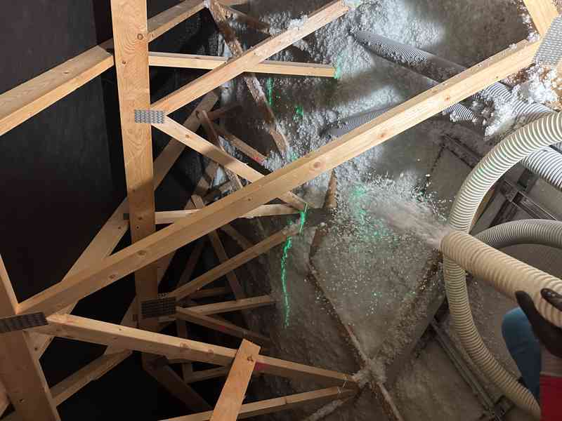 Foukané izolace - foto 3