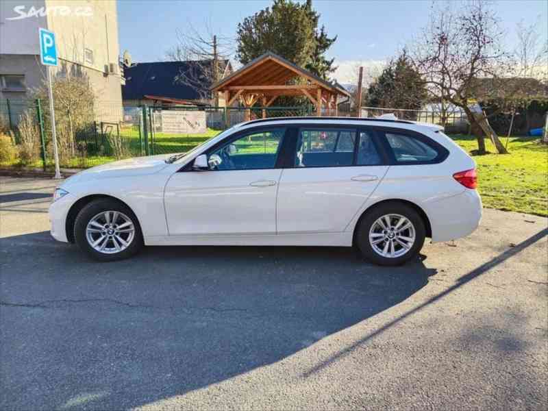 BMW Řada 3 320i, Touring, tažné - foto 12
