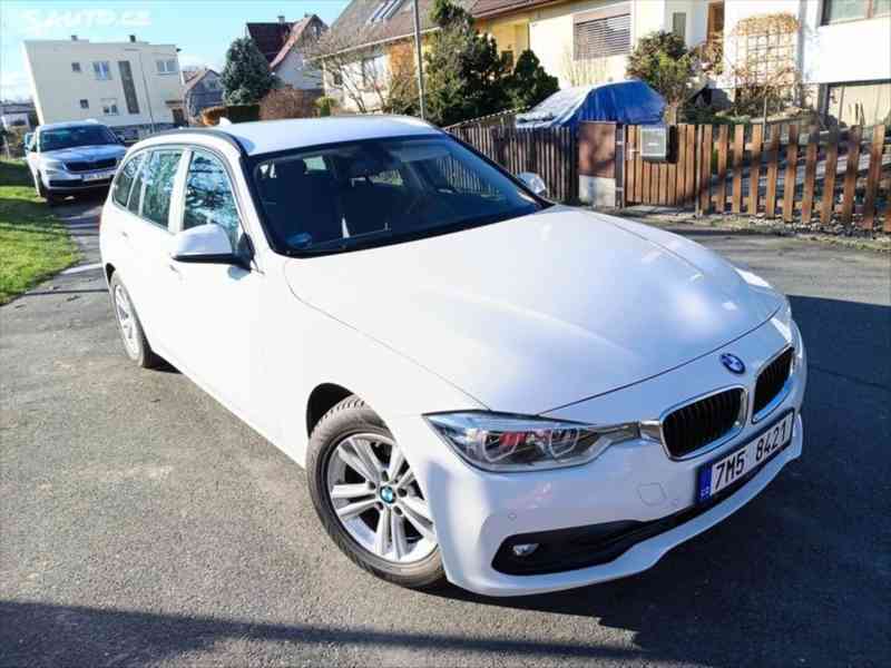 BMW Řada 3 320i, Touring, tažné - foto 11