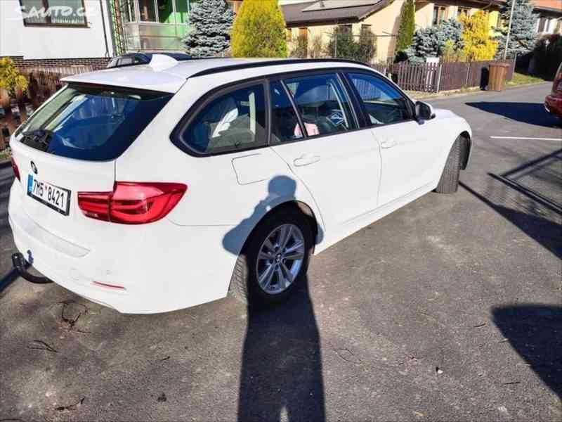 BMW Řada 3 320i, Touring, tažné - foto 13