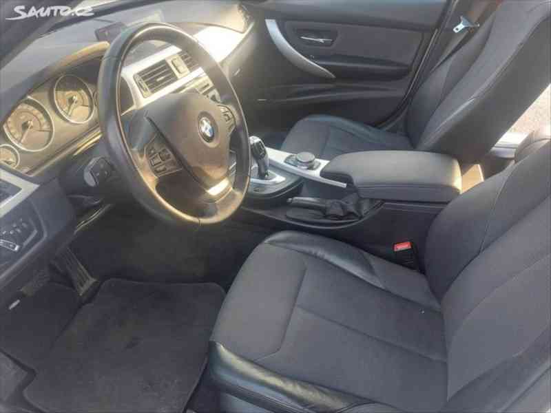BMW Řada 3 320i, Touring, tažné - foto 3