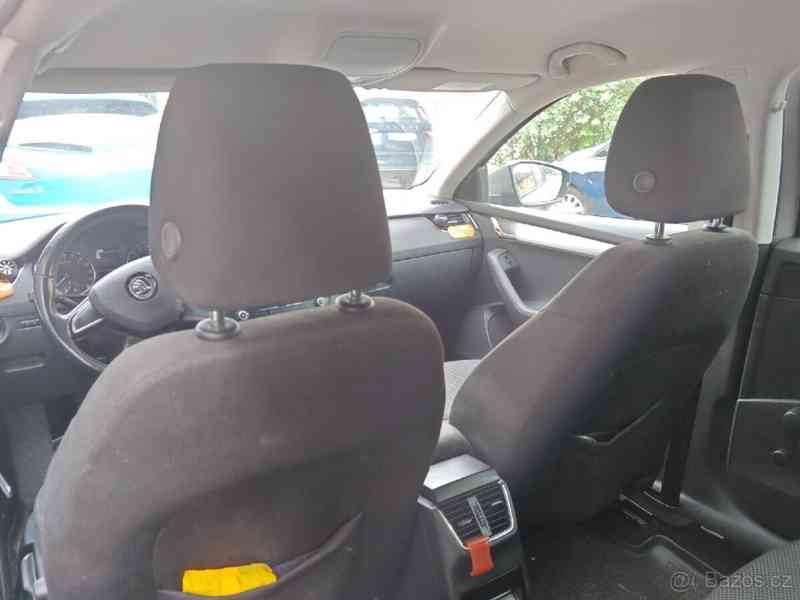 Škoda Octavia 1,6   TDI - foto 11