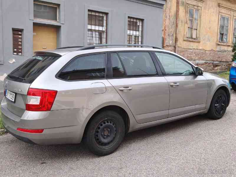 Škoda Octavia 1,6   TDI - foto 5