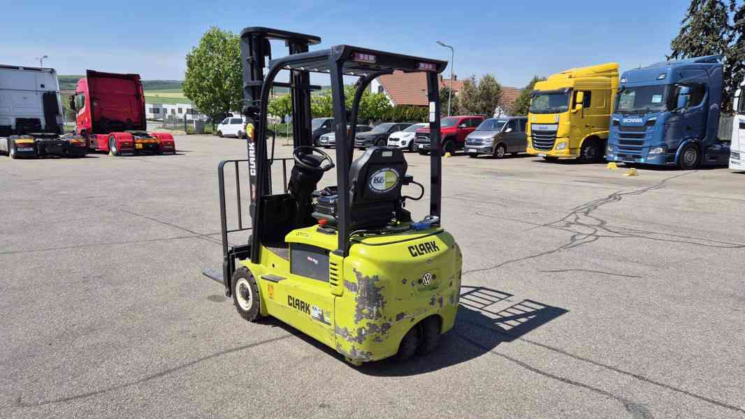 Vysokozdvižný vozík CLARK GTX 16 s elektro pohonem - foto 4