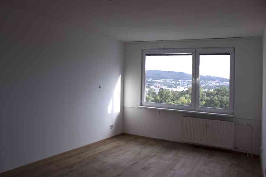 Slunný byt 2+1 k pronájmu - Strakonice - foto 4