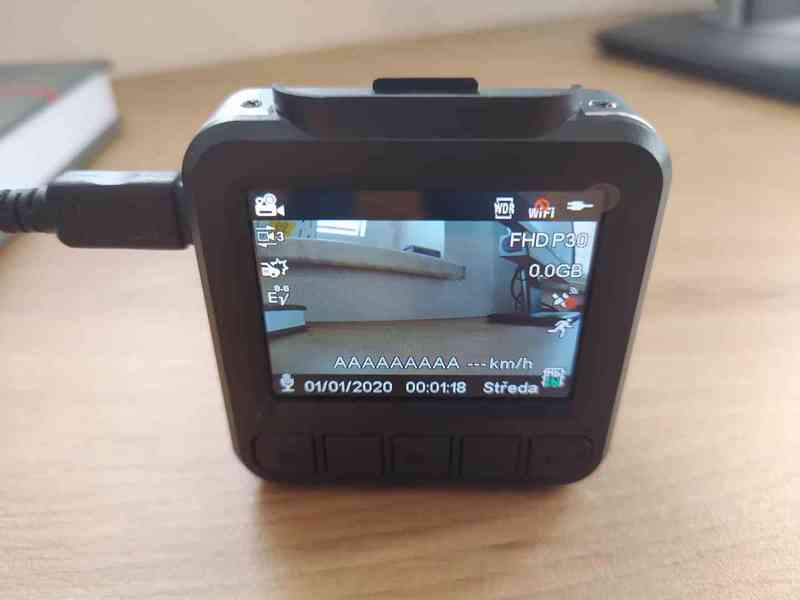 Kamera do auta Xmartian Dc1. GPS, WiFi, Full HD - foto 3
