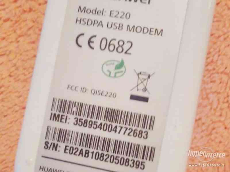 Externí USB modem Huawei E220 - jako nový. - foto 6