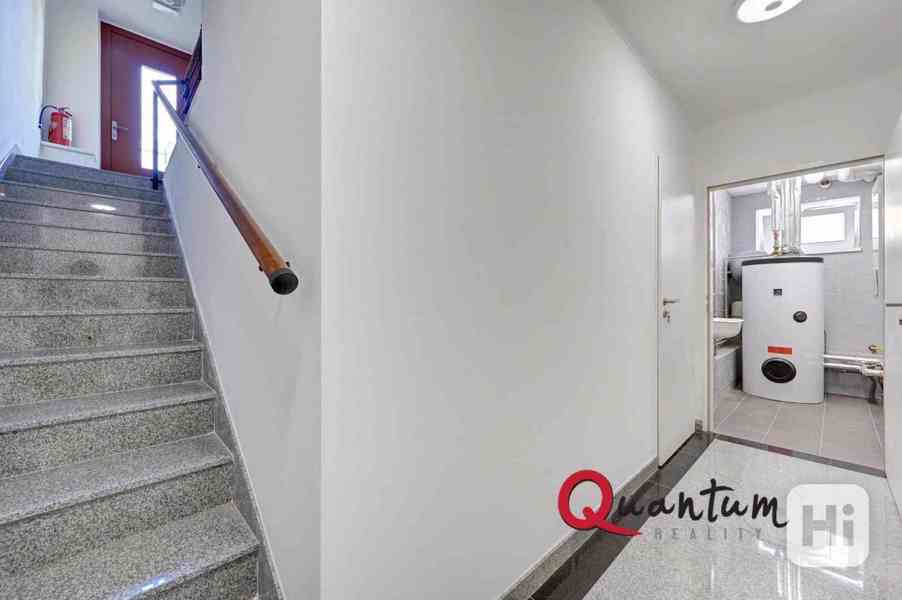 Exkluzivní prodej nové bytové jednotky 2+kk o celkové podlahové ploše 58,4 m2 + balkón 8,8 m2 v práv - foto 15