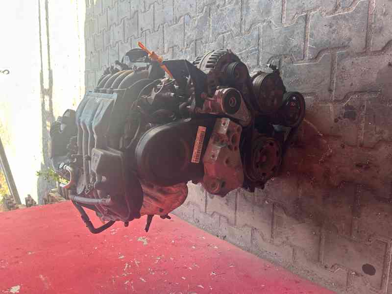Motor 1,6 16V BFQ 75KW Škoda Octavia kompl. prodám - foto 2