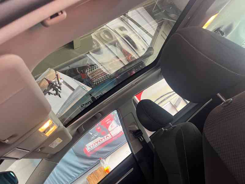 Toyota Verso 1.8i SkyView Edition benzín 108kw - foto 10