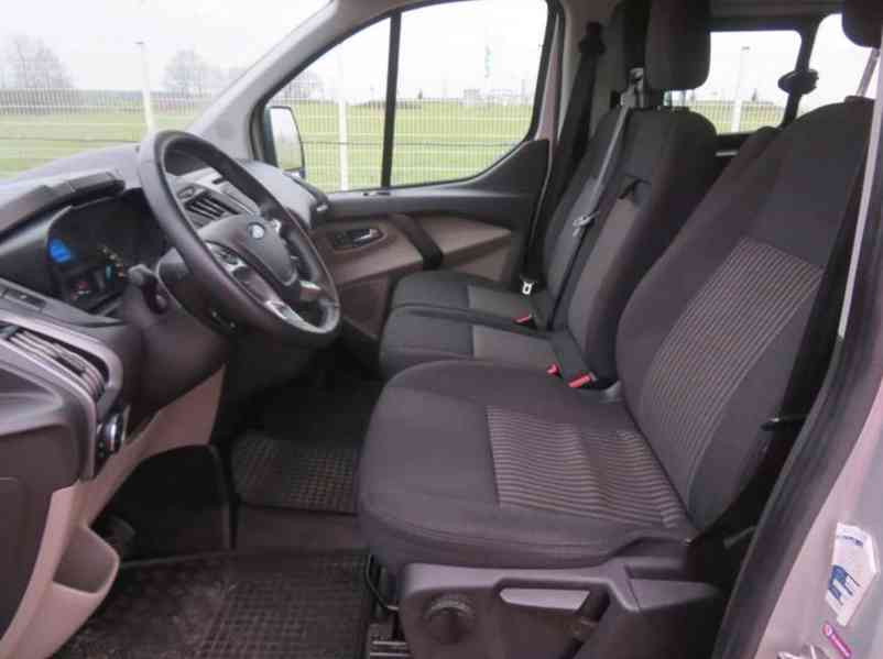 Pronájem mikrobusu Ford Custom 9 míst - foto 2