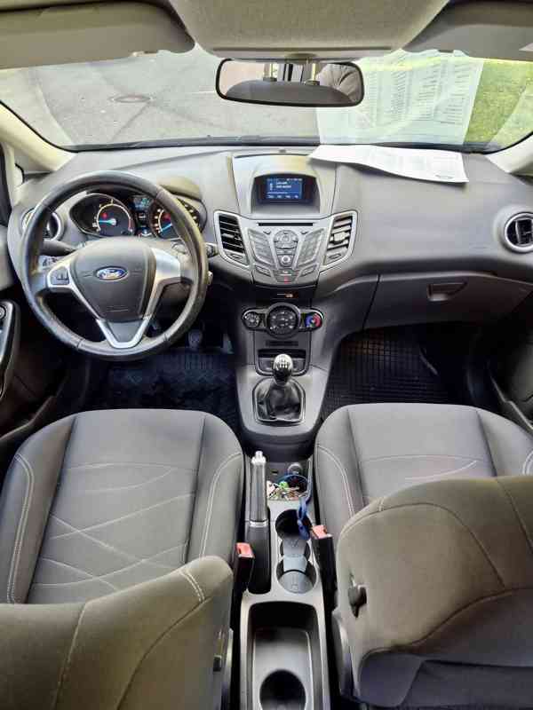 Ford Fiesta 1.5 TDCi - foto 7