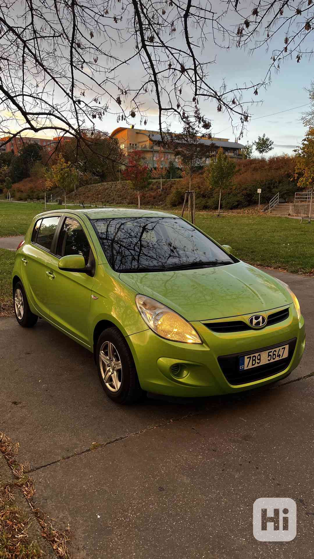 Hyundai i20 1,2 57 kW 2011, STK 03/27 - foto 1