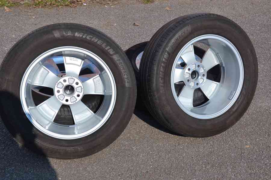 Letní NOVÁ Alu kola Š.Kodiaq/VW Tiguan+215/65R17 Michelin - foto 9