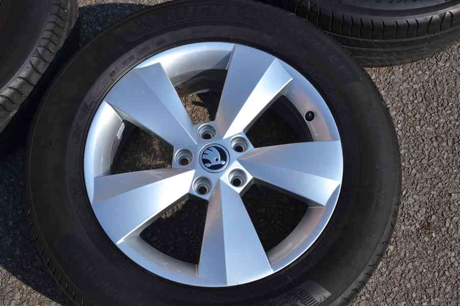 Letní NOVÁ Alu kola Š.Kodiaq/VW Tiguan+215/65R17 Michelin - foto 2
