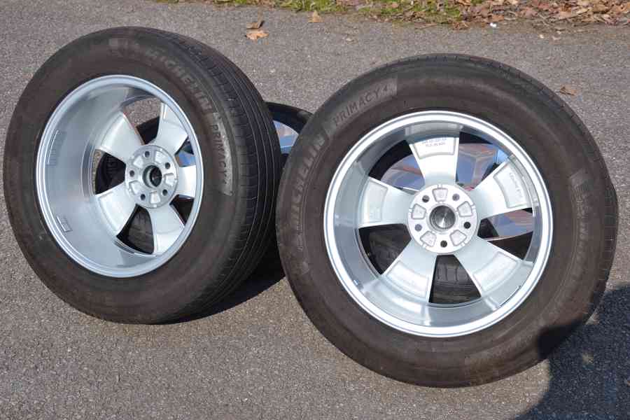 Letní NOVÁ Alu kola Š.Kodiaq/VW Tiguan+215/65R17 Michelin - foto 10