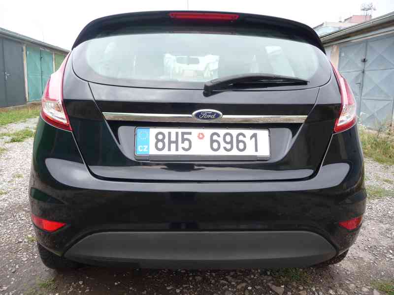 Ford Fiesta 1,25 V16, r.v. 11.12.2015, naj.109800 km, servis - foto 5