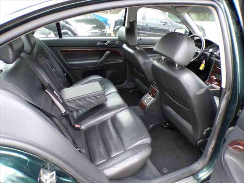 Škoda Superb 1,9 TDI AUTOMAT,KŮŽE - foto 11