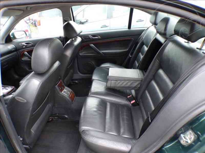 Škoda Superb 1,9 TDI AUTOMAT,KŮŽE - foto 9