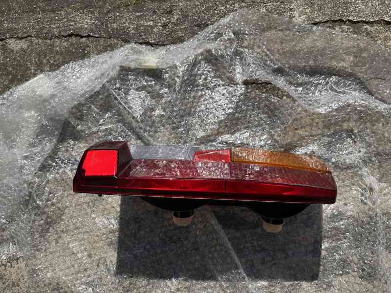 Zadní světlo Škoda 105 120 130 RAPID levé - foto 9