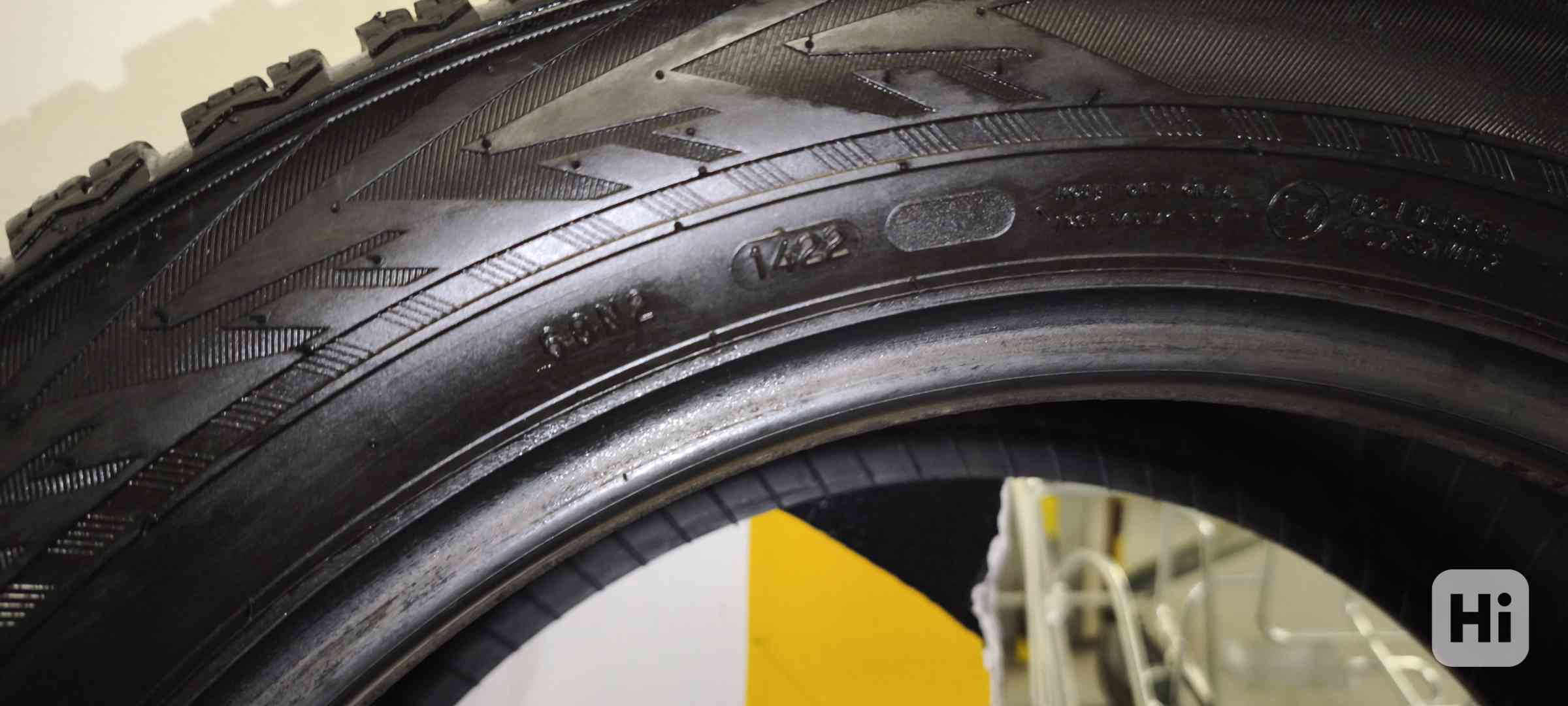 Zimní PNEUMATIKY - Nokian WR SUV 4 225/55 R18 XL  - foto 1