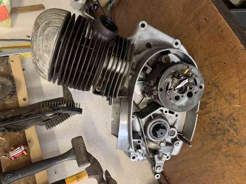 Motor jawa 250/353 kyvacka, dobra komprese, řadí - foto 5