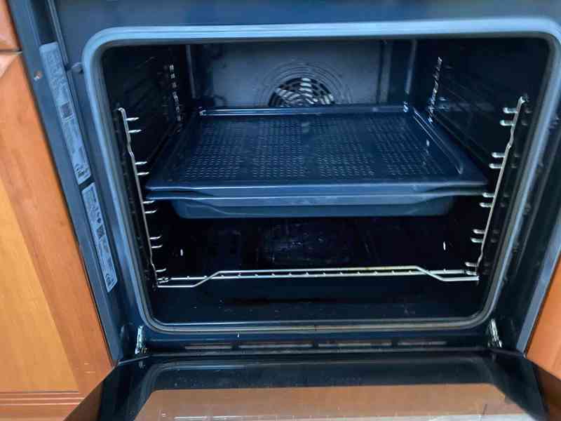 Vestavěná parní trouba Gorenje - foto 3