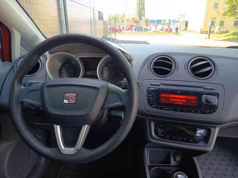 SEAT Ibiza 1,6TDI Reference ČR 1.majitel 66kw - foto 13