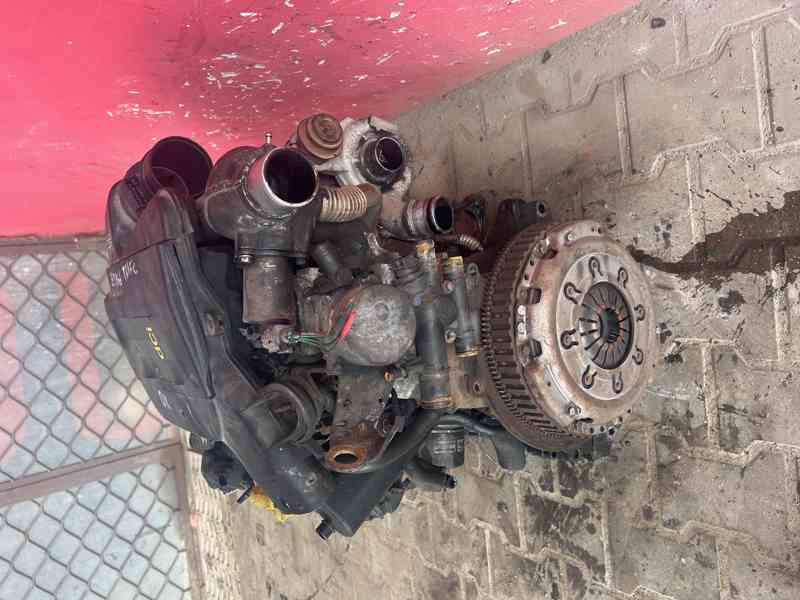 Motor 1,9 DCI F9Q Renault Trafic Master Kompletní - foto 3