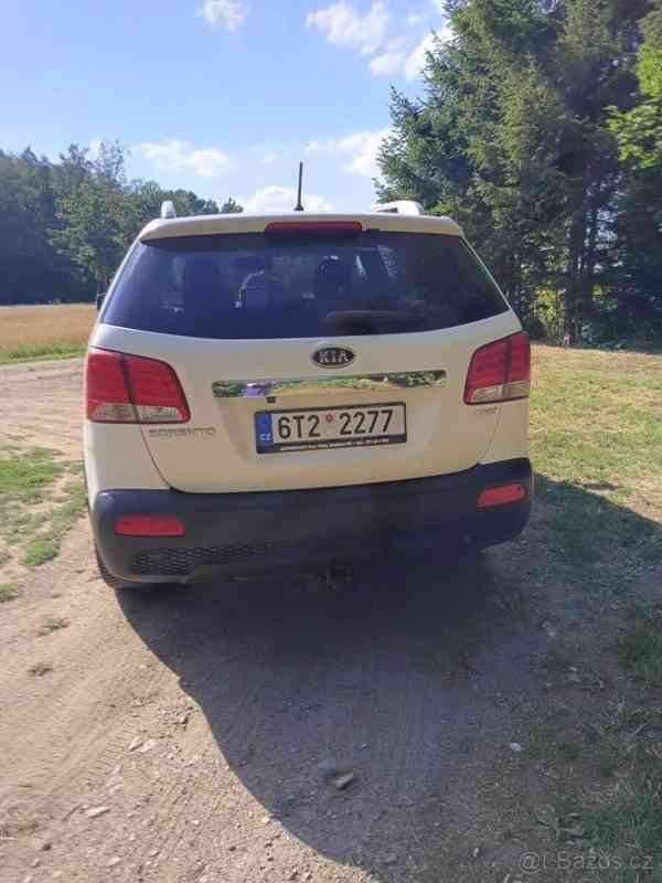 Kia Sorento 2,2   CRDI 4WD 145kW, 4x4 Automat - foto 4
